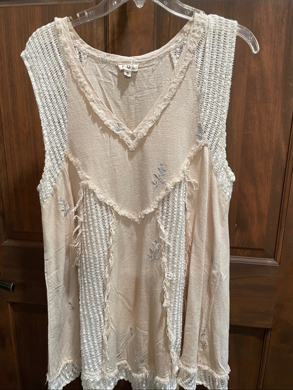 POL Cream Boho Crochet V-Neck Tank Top